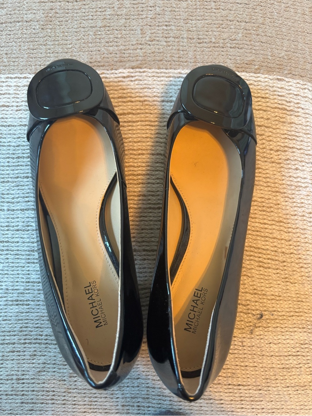 MICHAEL Michael Kors Black Patent Leather Round-Toe Heels with Buckle Accent - Picture 3 of 8